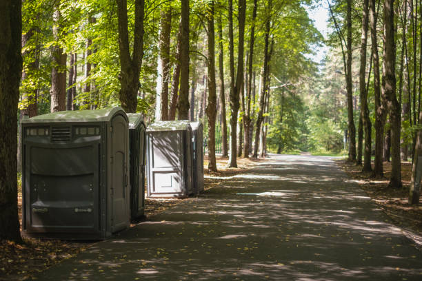 Best Portable restroom trailer rental  in Oak Trail Shores, TX